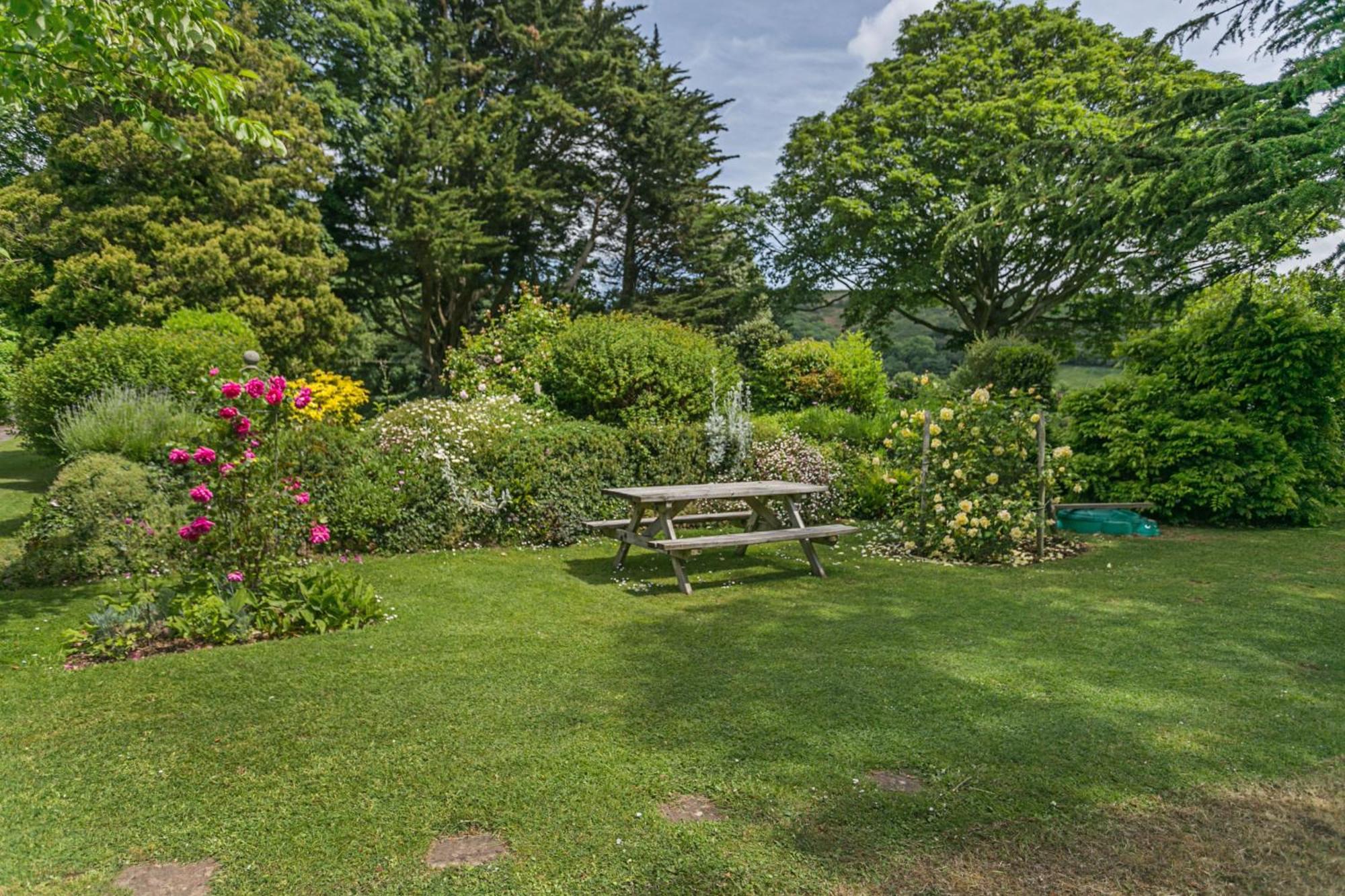 Laburnum Lodge Sleeps 6 Wheelchair Access Minehead Zewnętrze zdjęcie